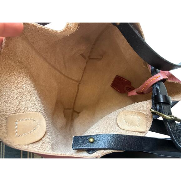 Old Trend Modern Vintage Women's Genuine Leather Dip Dye Tote in Cognac - Picture 5 of 8